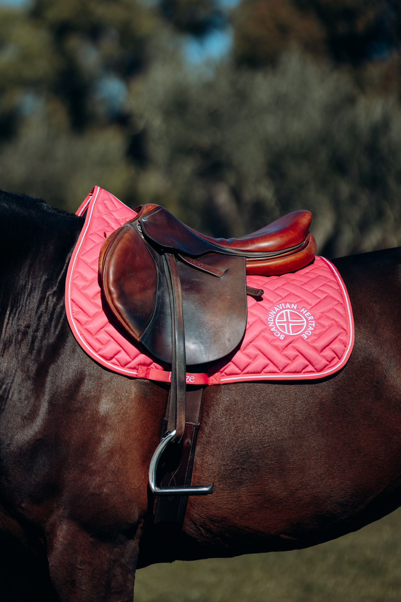 Horze Oslo All Purpose Saddle Pad 8 Horze Oslo All Purpose Saddle Pad - Image 6