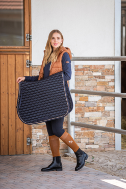 Horze Sandnes All Purpose Saddle Pad -Weatherbeeta Store 17425 VDB 3