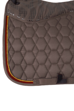 Horze Kenya Dressage Saddle Pad 24 Horze Kenya Dressage Saddle Pad -Weatherbeeta Store 17454 753 04