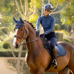 LeMieux Suede Close Contact Saddle Pad Atlantic -Weatherbeeta Store it03255 lifestyle suedeclosecontactsquare atlantic 7