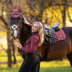 LeMieux Loire Satin GP Saddle Pad Orchid -Weatherbeeta Store it03282 lifestyle loireclassicgpsquare orchid 4