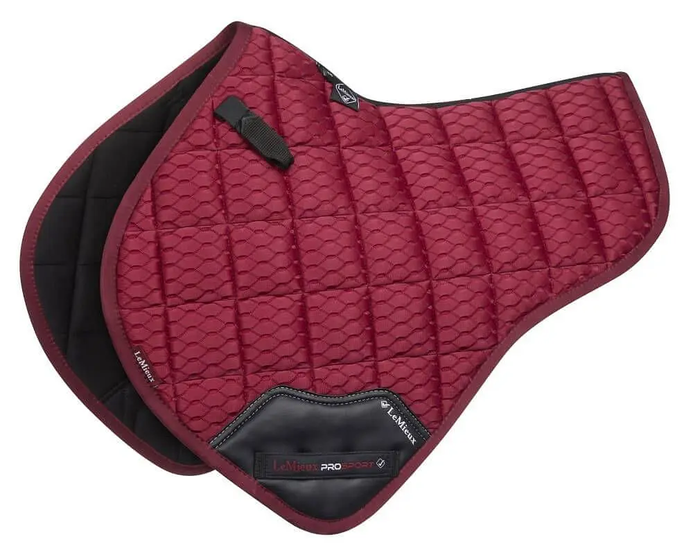 LeMieux Carbon Mesh Close Contact Half Square Saddle Pad 5 LeMieux Carbon Mesh Close Contact Half Square Saddle Pad - Image 3